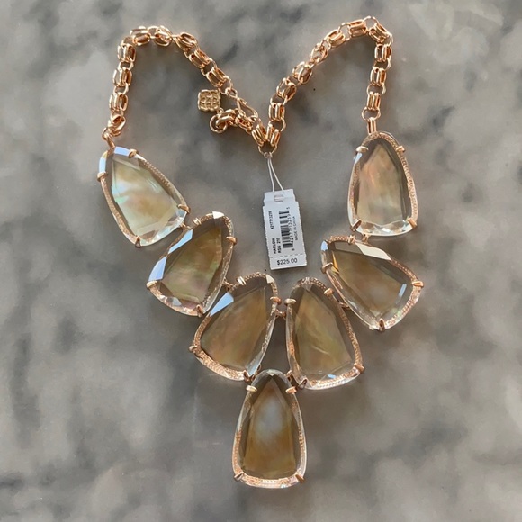 Kendra Scott Jewelry - 🚫Kendra Scott Harlow Necklace RoseGold/Brown MOP
